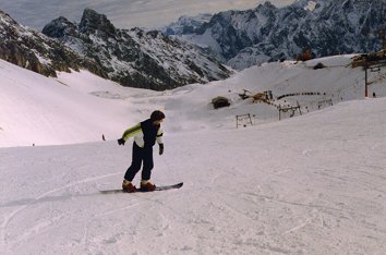 Snowboarding (22k)