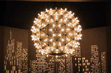 NYC ball (29k)